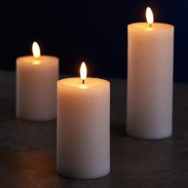 Day Vela LED Cilíndrica Luz Blanca Cálida, Diámetro 7,5 cm x Altura 12,5 cm