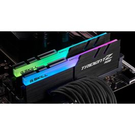 G.Skill F4-3600C16D-32GTZRC Memoria RAM 32GB (2x16GB) DDR4 3600MHz CL16 Trident Z RGB para PC