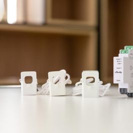 Shelly Pro 3EM 120A WLAN LAN Medidor de Consumo Eléctrico con 3 Pinzas de 120A y BT para Carril DIN