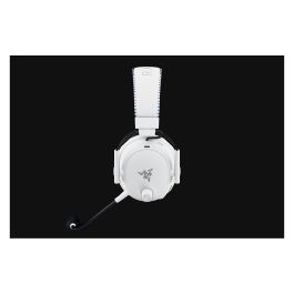 Razer Auriculares BlackShark V3 Pro Inalámbrico y Alámbrico Blanco para PlayStation PS5 PC Mac Smartphones