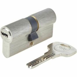 Yale Cilindro de Cierre Liberable para Puerta Exterior - Seguridad Avanzada 6 Pines, Antirrobo, 4 Llaves Reversibles 30x30mm Yale Cilindro de Cierre Liberable para Puerta Exterior - Seguridad Avanzada 6 Pines, Antirrobo, 4 Llaves Reversibles 30x30mm Precio: 33.59000051. SKU: B18DJPH79S