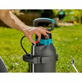 Gardena Pulverizador a presión a batería EasyPump 5L, con Batería Recargable Li-ion, Filtro para Recetas Caseras y Lanza Telescópica