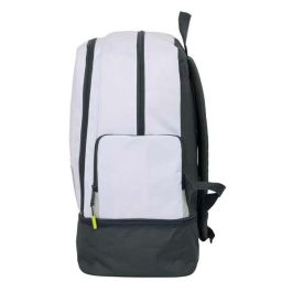 Safta Mochila de Entrenamiento Real Madrid 1ª Equipación Temporada 25/26 - 500x350x240 mm Safta Mochila de Entrenamiento Real Madrid 1ª Equipación Temporada 25/26 - 500x350x240 mm
