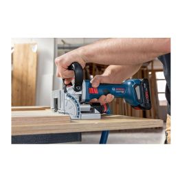 Bosch Professional GFF 18V-22 Amoladora Angular a Batería de 18V, 11000 RPM, Incluye Funda de Transporte