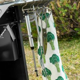 Pack Barbacoa Plegable de Acero Inoxidable para Carbón y Encendedor Eléctrico Recargable y Flexible InnovaGoods