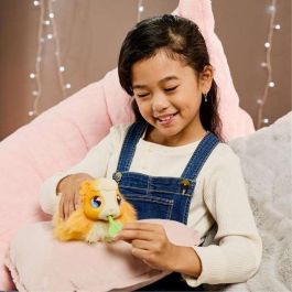 Little Live Pets Cobaya Mamá Interactiva con Casa de Lujo, +20 Sonidos y 3 Crías Bebés Sorpresa Recién Nacidas 33 cm