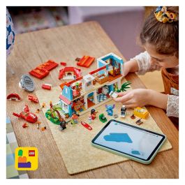 LEGO 43268 Casa de playa de Disney Lilo & Stitch para niños y fans