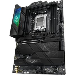 ASUS ROG STRIX X670E-F GAMING WiFi AMD X670 Socket AM5 ATX - 90MB1BA0-M0EAY0 - Compatible con AMD Ryzen 7, Wi-Fi 6E, DDR5-SDRAM