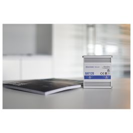 Teltonika BAT120 UPS Línea Interactiva 22W Sawtooth 9-30V Alimentación CC Compacto Acero Inoxidable