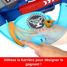 Disney Pixar Cars HXJ32 Juego de pista de salto