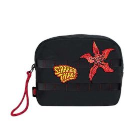 Cerdá Neceser Aseo Viaje Stranger Things 21.0 x 16.5 x 5.0 cm Precio: 13.6900005. SKU: B1DHHXCHQC
