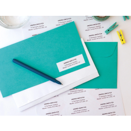 Q-connect KF10640 Etiqueta Adhesiva 70x25 mm para Láser, Ink-jet y Fotocopiadora, Caja 100 Hojas DIN A4