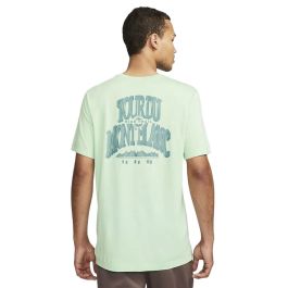 Camiseta de Manga Corta Hombre Nike Dri-FIT Verde Claro Precio: 33.94999971. SKU: S64110398