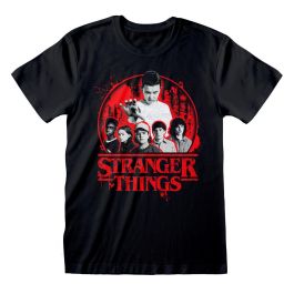 Camiseta de Manga Corta Stranger Things Circle Logo Negro Unisex Precio: 35.50000003. SKU: D0800481
