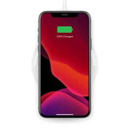 Belkin WIA001VFWH Cargador inalámbrico de auto para teléfono móvil con carga rápida Quick Charge 3.0, Blanco