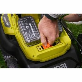 Ryobi Cortacésped Híbrido Inalámbrico Ø 37 cm con 2 baterías LithiumPlus 36V 5.0 Ah, Mulching y Recolección 45L, Negro/Verde