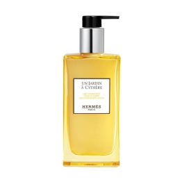 Un Jardin A Cythere, Hidratado, Loción corporal, 200 ml Precio: 105.7298. SKU: B124LQTAGN