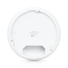 Ubiquiti WiFi 7 AP, 6 GHz, 8 spatial streams, 2.5 GbE RJ45 port, PoE+, 44-57V DC, polycarbonate, aluminum, white