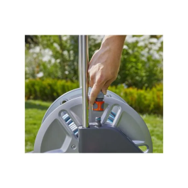 Gardena AquaRoll M Carrete de manguera de rueda de metal con 25 m de manguera de 15 mm