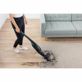 Aspirador escoba inalámbrico - SENCOR - SVC 7822TQ - 2 en 1 - 110 W - 76 dB - 0,5 L - Negro Aspirador escoba inalámbrico - SENCOR - SVC 7822TQ - 2 en 1 - 110 W - 76 dB - 0,5 L - Negro