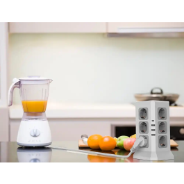 Q-connect Regleta Múltiple 16 en 1 con 12 Tomas de Corriente, 3 USB y 1 USB-C, Cable 2m, 120x120x210mm