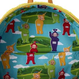 Loungefly Mochila Laa-Laa Teletubbies 26cm - 22,86x11,43x26,67cm