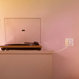 Wiz Enchufe Smart Connected Inteligente Wi-Fi Control Remoto Compatible Asistentes Voz