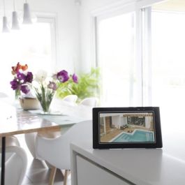 Chacon Kit 2 Cámaras de Seguridad Inalámbricas IP con Pantalla Táctil 1080p (2MP) para Hogar y Oficina, Visión Nocturna, 100m Alcance