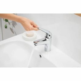 Grohe 20617001 Grifo Monomando para Lavamanos, Cromo, Talla XS, Ahorro de Agua