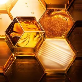 Guerlain ABEILLE ROYALE Tratamiento Reparador Rejuvenecedor Ojos 15 ml