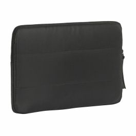 Moos Funda para Portátil 14 pulgadas Cápsula Acolchada Negra - Material Taslon Cushioned Precio: 15.79000027. SKU: S4306995