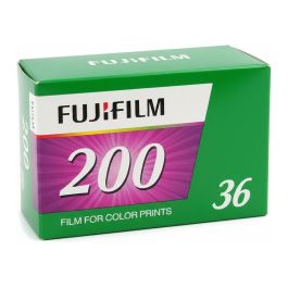 Fujifilm Fujicolor C200 135/36 - Película fotográfica color ISO 200, 36 exposiciones, carrete de 35mm - Nuevo Precio: 34.50000037. SKU: B14VTGFFYC
