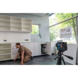 Bosch Professional GLL 12V-100-33 CG Láser de Línea, 3 Líneas Láser en 360º, Alcance 100 m, Maletín L-BOXX con Cargador