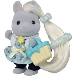 Sylvanian Families Figuritas Amigos Pony y Kits de Estilismo con Accesorios para el Cabello y Complementos