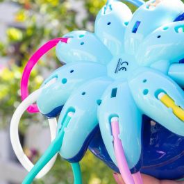 Pack Pelota Burbuja Hinchable Gigante Parachoques y Juguete Aspersor Rociador de Agua InnovaGoods