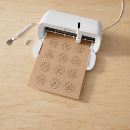 Cricut Joy Xtra Smart Label etiqueta autoadhesiva Permanente Natural 4 pieza(s) Cricut Joy Xtra Smart Label etiqueta autoadhesiva Permanente Natural 4 pieza(s)