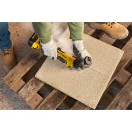 Stanley Fatmax SFMCG700M2K-QW Amoladora Angular Inalambrica 18V 125mm Sin Escobillas + 2 Baterias 4Ah + Cargador 2A