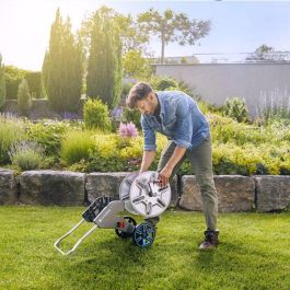 Carrete de manguera con ruedas de metal GARDENA AquaRoll M