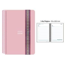 Agenda Anual (2026) Senfort Pastel Espiral Tapa Pp Con Goma Decorada 160X235 D/P Rosa Precio: 17.5000001. SKU: B16R99C4T4