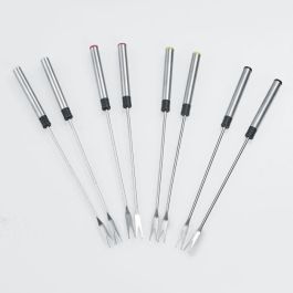SEVERIN FO2473 Fondue eléctrica 8 personas con olla extraíble de acero inoxidable, Incluye: Protector contra salpicaduras y 8 tenedores SEVERIN FO2473 Fondue eléctrica 8 personas con olla extraíble de acero inoxidable, Incluye: Protector contra salpicaduras y 8 tenedores