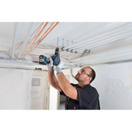 Bosch Professional 06019H400B Taladro Atornillador de Impacto GSB 18V-28 con 2 Baterías 2.0Ah, Cargador GAL 18V-20 y Maletín L-Case Bosch Professional 06019H400B Taladro Atornillador de Impacto GSB 18V-28 con 2 Baterías 2.0Ah, Cargador GAL 18V-20 y Maletín L-Case