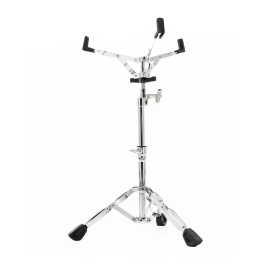Pearl Pack De Herrajes Serie 834 Incluye: Pedal Bombo P-930, Soporte Caja S-830, Soporte Hi Hat H-830, Dos Soportes Plato BC.830