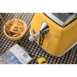 DELONGHI ICONA CAPITALS Tostadora 2 rebanadas - 900W - Tostadora 3 funciones - Calentador de repostería incluido - Amarillo DELONGHI ICONA CAPITALS Tostadora 2 rebanadas - 900W - Tostadora 3 funciones - Calentador de repostería incluido - Amarillo