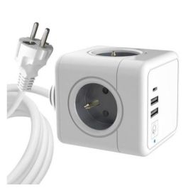 MicroConnect 4 way French (Type E), 2 USB A ports, 1 USB-C port, power cube with 1,5m cable, white Precio: 25.7900005. SKU: B17TCHV8KJ