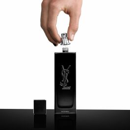 Yves Saint Laurent MYSLF Recarga Eau de Parfum Vaporizador para Hombre 150 ml. Aroma Floral Amaderado, Sostenible y Rellenable.