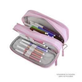 Estuche con tres compartimentos Estuche con tres compartimentos