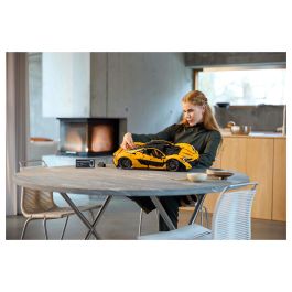 LEGO Technic McLaren P1 Juego de construcción con 3893 piezas para adultos