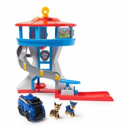 Spin Master Centro de Mando Torre de Control Paw Patrol, Set de Juego con 2 figuras de cachorros y cartas de misión, 50 cm de altura, Edad +3 años