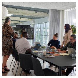 HP Poly Studio X52 Barra de Videoconferencia Todo en Uno 4K Ultra HD 60 pps 5x Zoom Blanco