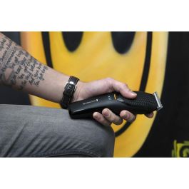 Remington REM1702487730874 Cortapelos Power X Series X3 con Motor Profesional, Cuchillas de Acero Japonés y Batería de 45 minutos